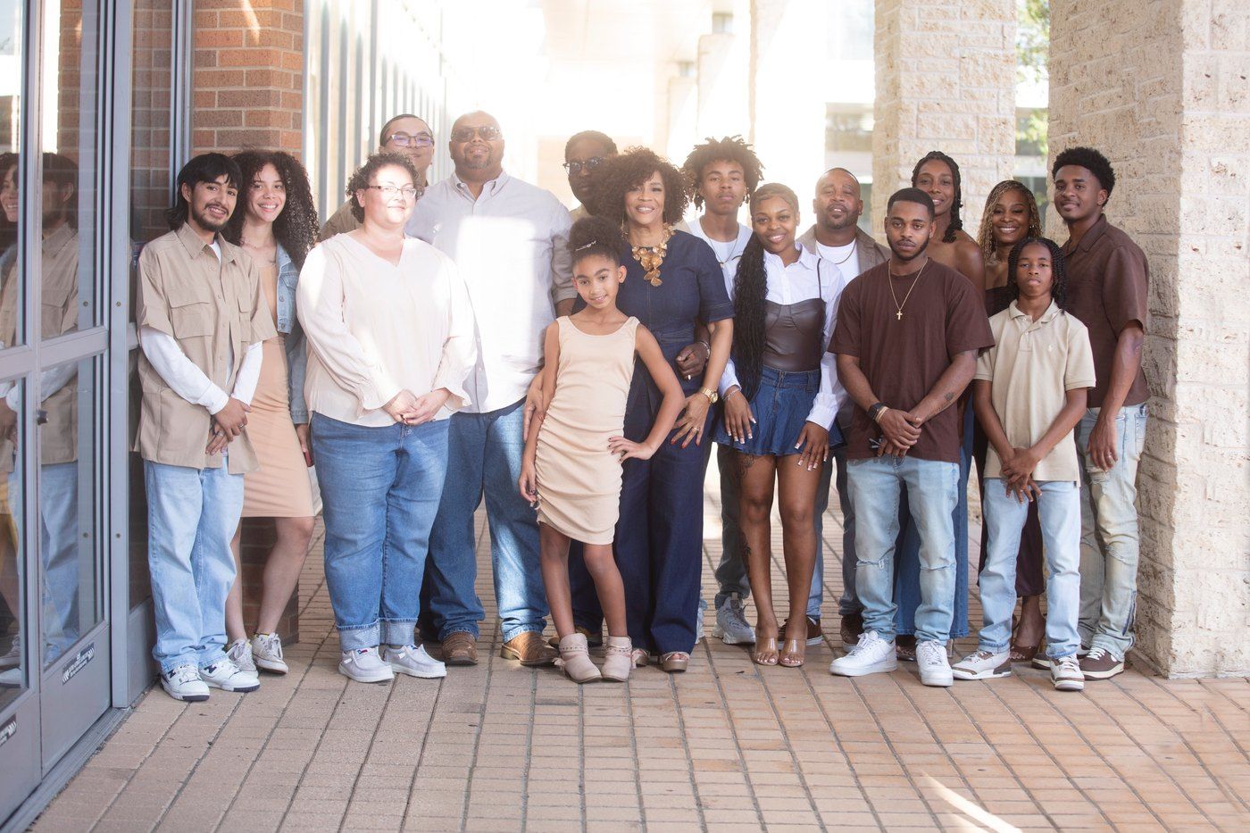Bring the whole family tree. sample